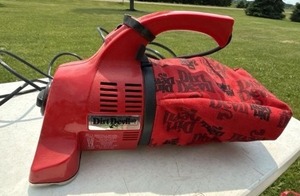 Dirt Devil Handheld Bagged Vacuum Cleaner Red Corded Portable