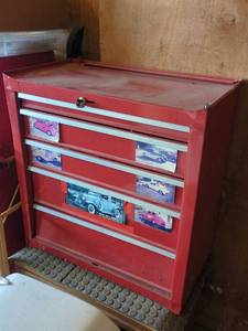 Vintage Red Metal 4 Drawer Tool Chest Cabinet 27x27x14 Unmarked