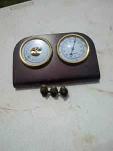 Benchmark Barometer Thermometer Weather Station Plaque Made in France