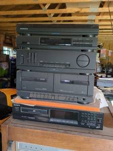 Magnavox Stereo Component System w Sony CDP-211 CD Player