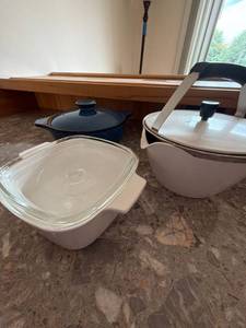 Vintage Covered Casserole & Server Lot White Blue Glass Lid Kitchenware