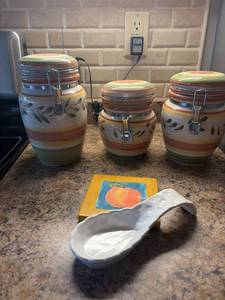 Gibson Canister Set w Spoon Rest & Ceramic Trivet Kitchen Decor