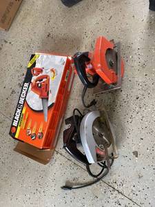Black & Decker Navigator Handsaw & Vintage Circular Saws Tool Lot