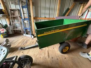 John Deere 16S Lawn & Garden Utility Dump Cart Tow Behind Trailer