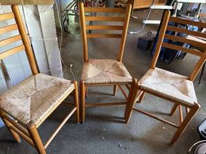 Set of 3 Oak Ladderback Rush Seat Dining Chairs Farmhouse Style