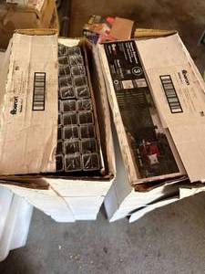 Fiberon HomeSelect Square Balusters Chestnut Brown 33-12 In Open Box