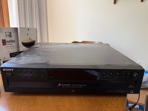 Sony CDP-CE375 5 Disc CD Changer Carousel Player Black See Photos