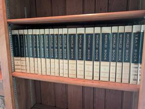World Book Encyclopedia Set With 1982 Year Book