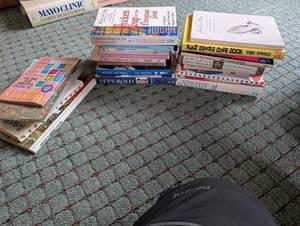 Mixed Lot Christian & General Interest Books