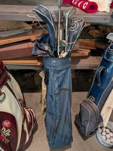 Golf Club Set in Stand Bag