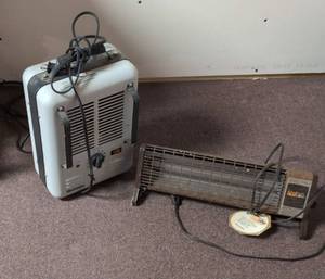 Holmes HFH630 Air Heater & Toastmaster Heat Log Electric Heater Pair