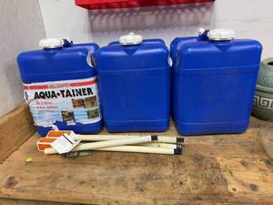 Reliance Aqua-Tainer Water Containers & Solar Driveway Marker Lot