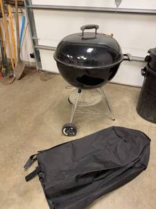 Weber Kettle Charcoal Grill with Black Cover Approx 22in Outdoor Cooker