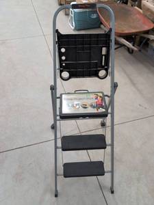 Tricam Skinny Mini 3-Step Project Stool Folding Ladder HSP-3TG