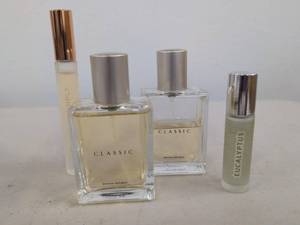 Lot of Assorted Fragrances Perfumes Banana Republic Classic Clinique Simply