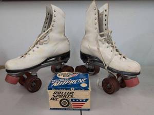 Vintage White Leather Roller Skates Pair w Roller Derby Wheels Box