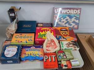 Vintage & Modern Board Game Lot Jenga Cranium Parker Brothers Upwords