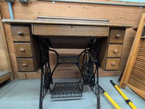 Vintage Singer Oak Treadle Sewing Cabinet w Cast Iron Base & Supplies