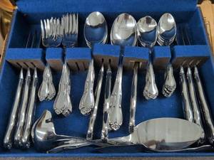 Vintage Community Silverplate Flatware Set in Blue Felt Storage Case
