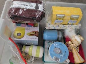 Box Lot of Assorted Home Decor Kitchen Giftware & Craft Items