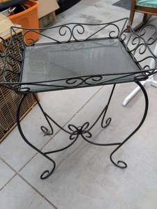 PartyLite Scrollwork Metal Side Table with Glass Top Black Wrought Iron Style