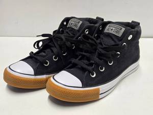 Like-New CONVERSE Shoes - Black - Size 7