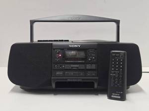 Working SONY Radio  CD Player Boombox wRemote