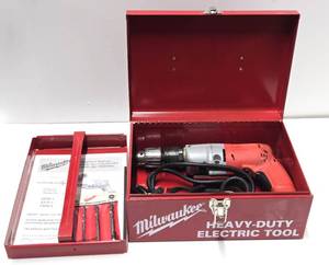 Working MILWAUKEE Heavy Duty Magnum Hammer Drill wCase &amp Bits