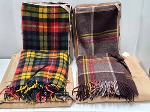 Estate Lot of Nice Clean Vintage FARIBO Wool Blankets &amp Pak-a-Robe Sets