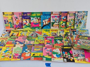 Large Lot of Nice Condition Vintage etc DISNEY Comic Books