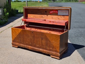 Mid Century LANE Cedar Blanket Chest