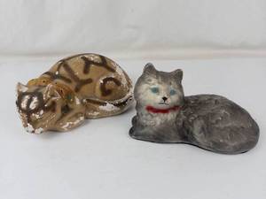 Vintage Chalkware Cat Figurines (Lot of 2)
