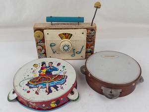 Vintage Fisher-Price 1966 Tv-radio & Tambourines Mixed Lot
