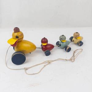 Vintage Fisher-Price Quacky Family Wooden Pull Toy Duck Family