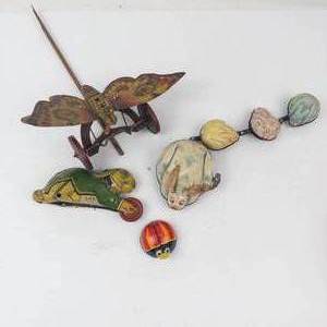 Vintage Lithograph Tin Toy Assortment Mixed Lot