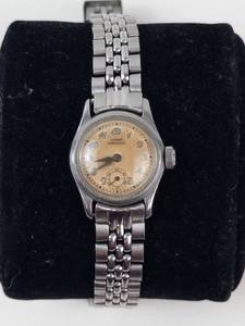 Vintage Ladies Wristwatch With Expansion Bracelet mechanical - running