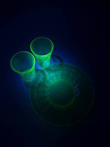 Vintage Uranium Glass Plates & Tumblers (Lot of 4)