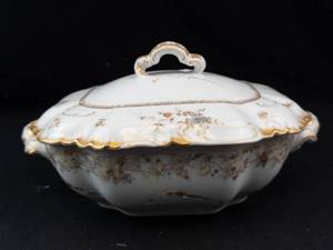 Vintage Haviland Limoges Marseille T.52 Covered Serving Dish