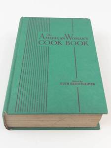 Vintage 1941 the American Womans Cook Book by Ruth Berolzheimer