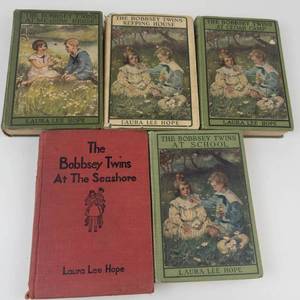 Vintage Laura Lee Hope Bobbsey Twins Book Set (Lot of 5)