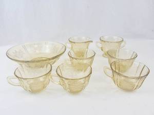 Vintage Federal Glass Madrid Amber Depression Glass 8-Piece Set