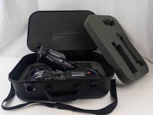Sony CCD-FX410 Video 8 Handycam Camcorder With Case, Adapter & Remote