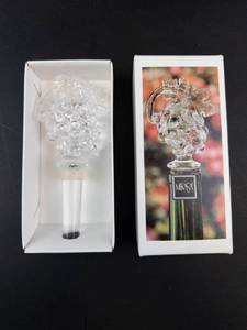 Mikasa Grape Cluster Glass Wine Bottle Stopper