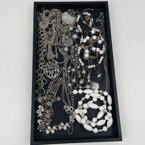 Mixed Costume Jewelry Necklace Lot
