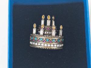 Heidi Daus Swarovski Crystal IT TAKES the CAKE Birthday Cake Brooch in Box