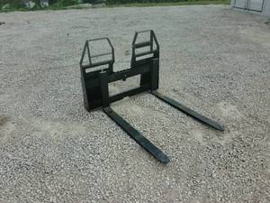 HD Walk Thru Skid Steer Forks