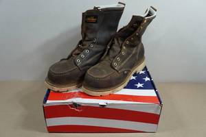 Thorogood Mens 8 Moc Safety Toe Work Boots - Size 11
