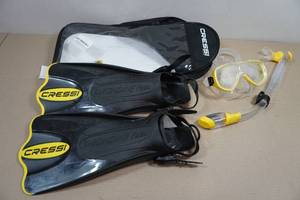 Cressi Adult Rondine Palau Fin Snorkel Set - Fin Size SM