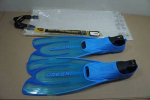 Cressi Agua Adult Fins - 3940 5.56.5