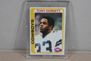 1978 Topps Dallas Cowboys Tony Dorsett Rookie Football Card